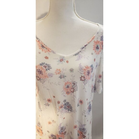 Mudd White Cold Shoulder Flowered T-Shirt - Picture 4 of 10